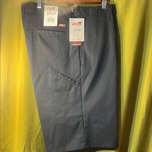 Dickies 
Navy Men’s  Shorts